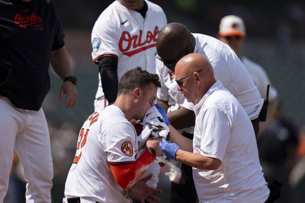 Orioles catcher James McCann shrugs off fastball to face, stays in game after being bloodied