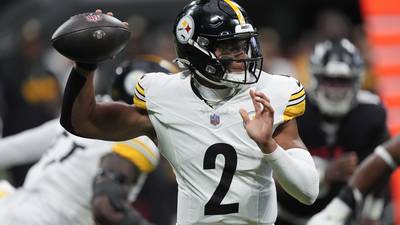 Steelers preparing to start Justin Fields against the Broncos while Russell Wilson deals with injury