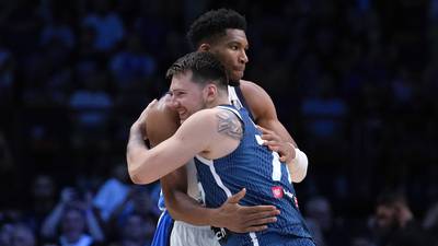 Giannis Antetokounmpo, Greece beat Luka Doncic, Slovenia to advance to Olympic qualifying final